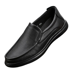 Mocasines de cuero genuino para hombre, punta redonda, suela de goma antideslizante, zuecos de moda de otoño para papá, cómodos y de ajuste ancho - Product Image 4