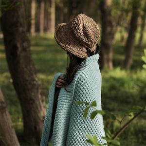 El fabricante vende directamente mantas tejidas de colores puros con alta rentabilidad. - Product Image 5