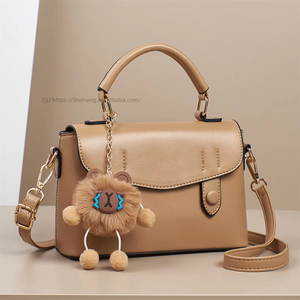 Newest Good Quality Pu Leather Ladies Handbags Trendy Fashion Latest Luxury Designer Women's Messenger Bags - Product Image 3