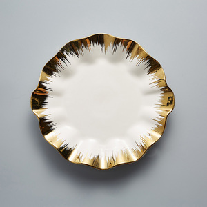 Wholesale Luxury Eco-Friendly White Ceramic Panels with Gold Edges for Wedding Parties Decorations - Product Image 4