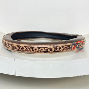 2025 nouveau toutes saisons en cuir usiné à la main anti-dérapant Design Floral en cuir de vachette véritable couverture de volant de voiture accessoires de voiture - Product Image 1