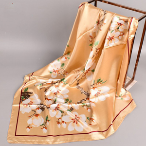 Design <span class=keywords><strong>de</strong></span> fleurs <span class=keywords><strong>de</strong></span> pêche pour femmes 35 "Satin <span class=keywords><strong>carré</strong></span> en <span class=keywords><strong>soie</strong></span> comme des foulards et des enveloppes pour dormir - Product Image 3