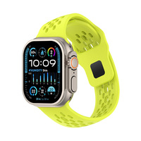 Bracelet de montre en silicone ventilé à mailles perforées pour Apple Watch Ultra, avec découpe oblique, respirant, fermoir carré, personnalisable avec logo OEM