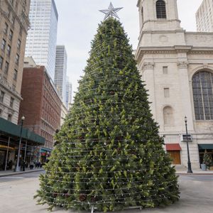 <span class=keywords><strong>Sapin</strong></span> de Noël réaliste de 2,10 m pré-éclairé, aiguilles en PE effet naturel, lumières LED intégrées pour une installation facile - Product Image 5