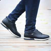 Chaussures décontractées basses pour hommes en PU antidérapantes, confortables, respirantes, à lacets, style marche, vente en gros à prix réduit