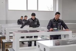 Meilleure vente <span class=keywords><strong>de</strong></span> banc publicitaire solaire intelligent avec chargeur sans fil et WiFi pour parc <span class=keywords><strong>de</strong></span> <span class=keywords><strong>jardin</strong></span> extérieur - Product Image 3