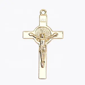 Nouveaux bijoux de mode plaqué or rond jésus croix collier pendentif