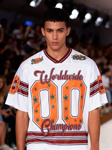 Maglia da Rugby Personalizzata da Uomo in Poliestere, Scollo a V, Manica Corta, Asciugatura Rapida, Vestibilità Comoda, Durevole, Alta Qualità, Certificata OEKO-TEX - Product Image 3