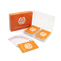 Cartes de poker en plastique portables avec logo personnalisé, étui en plastique, impression et emballage promotionnels personnalisés pour l'extérieur, OEM