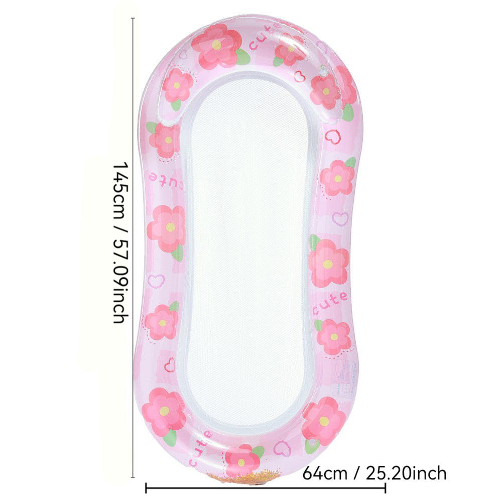 Salón de hojaldre de leche con flores rosas brillantes