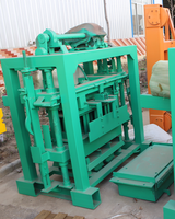 Nouvelle machine à mouler des blocs de béton QT40-2 avec des moules remplaçables pour les briques de pavage emboîtables, construction résidentielle