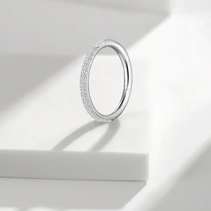 Set personalizzato 14K oro bianco pavé zircone segmento anelli a cerchio a forma di naso <span class=keywords><strong>Septem</strong></span> anelli Clicker orecchini per regali - Product Image 1
