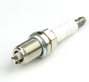 Candela d'Accensione Originale <span class=keywords><strong>Chevrolet</strong></span> Prezzo 7700500155 Vendita all'Ingrosso di Fabbrica Candela d'Accensione di Alta Qualità per Renault 77 00 500 155 - Product Image 6