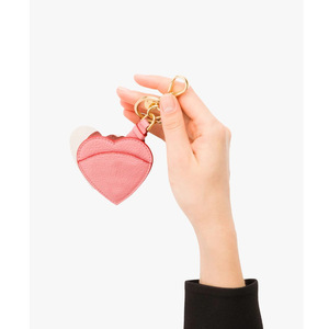 Heart-shaped keychain makeup mirror, portable PU leather mirror case, keychain <b>gift</b>. - Product Image 5