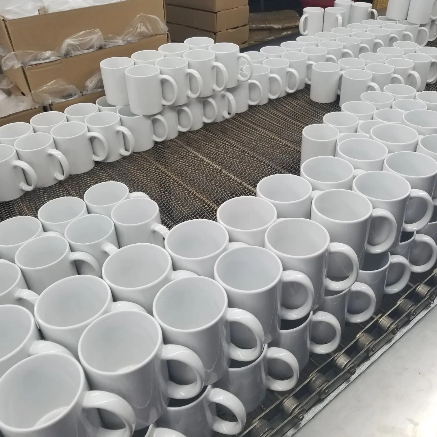 Becher Hersteller 11 Oz Porzellan Plain White Custom Logo Sublimation Blank Keramik Tasse Tee Kaffeetassen