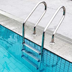 <span class=keywords><strong>Échelle</strong></span> de <span class=keywords><strong>piscine</strong></span> extérieure en acier inoxydable 304 sur mesure avec main courante de sécurité, directement de l'usine - Product Image 2