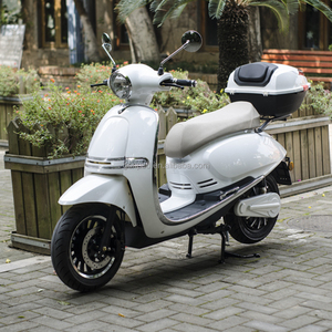 Scooter électrique à deux roues 72V avec batterie lithium intégrée 4000W 40Ah, modèle 2024, silencieux, 3000W 4000W, 75Km/H, 72V40Ah, style classique chinois - Product Image 3
