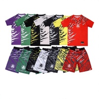 Ensemble de vêtements de boxe UFC pour hommes et femmes ; Shorts de Muay Thai ; Vêtements d'entraînement de combat ; Équipement de compression pour arts martiaux fabriqué en Chine
