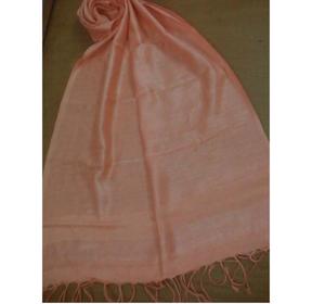 Écharpe longue en rayonne tricotée style vintage, écologique et légère, motif carré uni teint en fil - Product Image 1