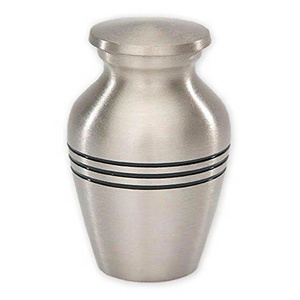 Handcrafted USA Flag Mini <b>Keepsake</b> Urns for Human Ashes - Set of 4 Small American Flag Cremation <b>Memorials</b> - Product Image 6