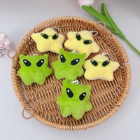 Peluches de dessin animé, figurines en peluche, figurines en peluche Spaceman, chat extraterrestre, OVNI, extraterrestre, porte-clés en peluche, jouets en peluche pour machine à griffes