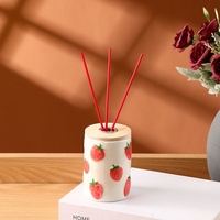 Diffuseur d'arômes en céramique à thème fruité 150 ml, bâtonnets parfumés, design sans flamme, décoration parfumée pour la maison et la réception de bureau