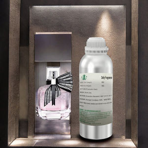 Olio di Profumo Concentrato Mon Paris all'Ingrosso per Fabbriche, Base per Spray Corpo e Fragranze Industriali per la Creazione di <span class=keywords><strong>Profumi</strong></span> - Product Image 3