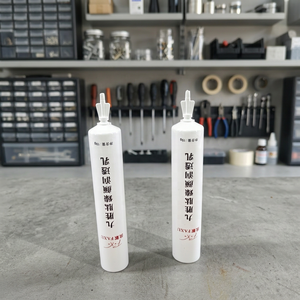 Crème nourrissante blanchissante pour la peau, tube rond PP avec bouchon à visser à usage unique, tube cosmétique vide blanc pour crème visage - Product Image 4