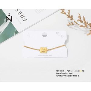 Bracciale in Acciaio Inossidabile con Lettera K, 12x14cm, Bracciale alla Moda - Product Image 3