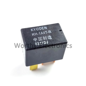 Yüksek kaliteli oto ve motosiklet merkezi kontrol yüksek güç <span class=keywords><strong>r</strong></span>ölesi 12VDC 4PIN DIP KH-1A4T-<span class=keywords><strong>R</strong></span> <span class=keywords><strong>r</strong></span>öle modülü - Product Image 1