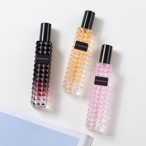 Profumo Floreale da Donna in Flacone di Vetro di Alta Qualità, Fragranza Duratura ed Elegante, Popolare per <span class=keywords><strong>la</strong></span> Sua Naturale Delicatezza - Product Image 4