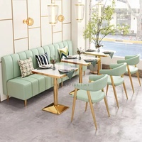 Meubles de café, tables et chaises de restaurant, table en contreplaqué à motif marbré, fabriqués à l'usine de Foshan, Guangdong.