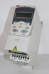 Variador de Frecuencia ACS350-03E-05A6-4 para PLC - Product Image 2