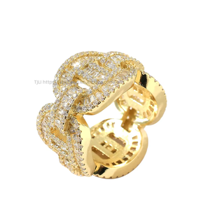 Bague Hip-hop T carrée, motif cercle mixte avec zircon, tendance, personnalisée, pour homme - Product Image 1