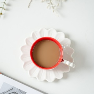 Tazza in Ceramica Lelyi con Motivo Creativo di Margherita e <span class=keywords><strong>Coccinella</strong></span> a Sette Punti, Elegante Tazza da Caffè per Casa e Ufficio - Product Image 4