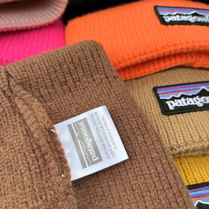 <span class=keywords><strong>Gorros</strong></span> de Invierno Versátiles <span class=keywords><strong>para</strong></span> <span class=keywords><strong>Hombre</strong></span> con Logotipo Personalizado Europeo Americano, Protección <span class=keywords><strong>para</strong></span> las Orejas, Acrílicos, Tejidos, Jacquard - Product Image 4