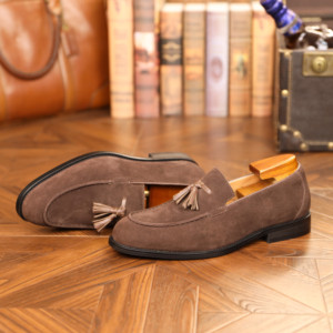Chaussures d'été décontractées à franges pour hommes, en cuir, style britannique, mocassins en daim pour hommes – chaussures tendance à semelle unique - Product Image 3