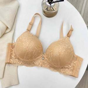 <span class=keywords><strong>Reggiseno</strong></span> da <span class=keywords><strong>Allattamento</strong></span> alla Moda, Morbido e Confortevole, <span class=keywords><strong>Nero</strong></span> Tinta Unita, Sexy in Pizzo, Senza Ferretto, Traspirante, con Clip e Imbottitura Rimovibile - Product Image 1