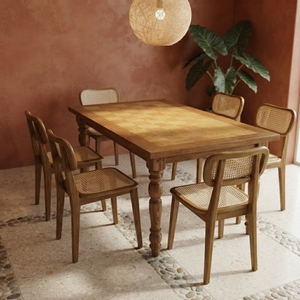 Ensemble de salle à manger en bois massif au style campagnard français, comprenant quatre chaises en rotin naturel au charme classique. - Product Image 2
