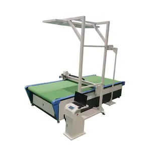 Máquina de corte de couro legítimo 202403, máquina de corte de sapatos usada teseo fc4, máquina de corte de peles, cinto e alças