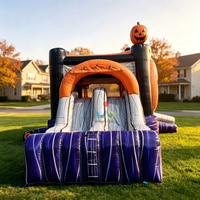 Structure gonflable combinée Halloween Citrouille Orange avec toboggan et château trampoline Jack-o'-lantern pour les entrepreneurs en événements de carnaval