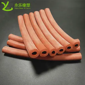 Pas d'odeur anti-flamboyant épais large trou silicone éponge tuyau personnalisé imprimé silicone éponge mousse tubes