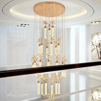 Lustres suspendus longs et modernes en cristal chromé, personnalisables, avec éclairage LED pour la décoration d'escaliers, angle de faisceau de 360°