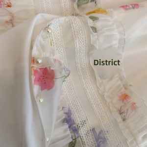 Robe <span class=keywords><strong>longue</strong></span> évasée taille haute à col en V, manches bouffantes, imprimé patchwork, volants floraux et blocs de couleur, style vacances à la française, collection Printemps Doux - Product Image 4