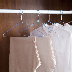 Venta al por mayor de perchas de ropa para adultos de doble uso diseño de plástico sumergido para uso en seco y húmedo para estantes y rieles de ropa - Product Image 3