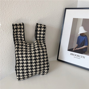 Bolso de tiras de punto para mujer, bolsa de mano de ganchillo hecho a mano, para <span class=keywords><strong>invierno</strong></span> y <span class=keywords><strong>otoño</strong></span>, <span class=keywords><strong>2022</strong></span> - Product Image 4