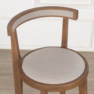 Descubre la Silla de Bar Comercial Ardena de Madera Maciza Moderna, Diseño Elegante y Artesanía de Calidad para la Colección de Muebles de Cocina - Product Image 5