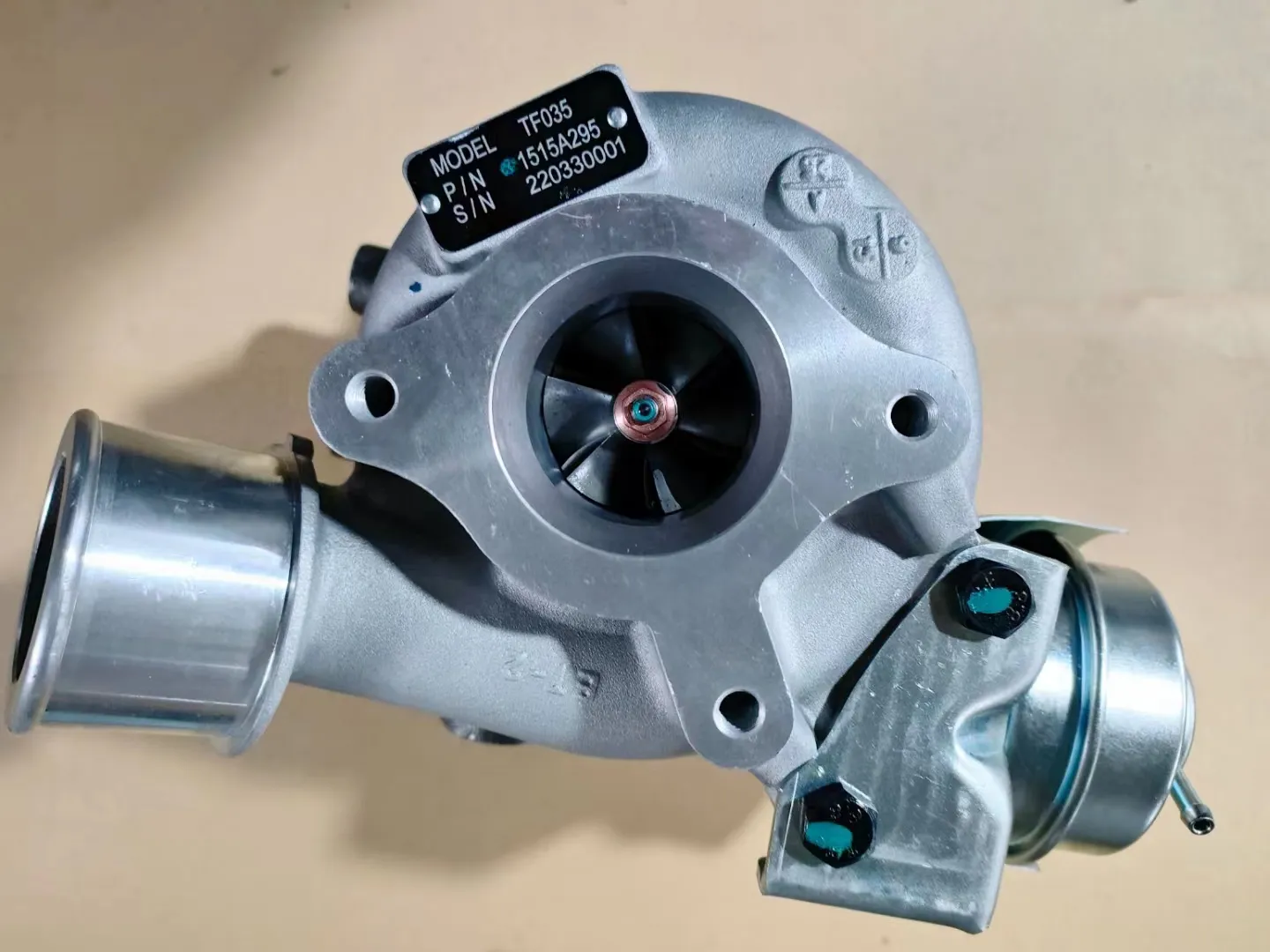 Jaminan kualitas stabil turbocharger 8972402101 untuk Isuzu