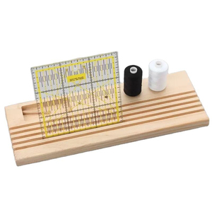 Support en bois pour règle <span class=keywords><strong>de</strong></span> quilting, support d'outils <span class=keywords><strong>de</strong></span> couture, rangement pour bobines <span class=keywords><strong>de</strong></span> <span class=keywords><strong>fil</strong></span>, pour poste <span class=keywords><strong>de</strong></span> travail artisanal, logo personnalisé OEM - Product Image 3