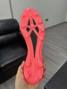 Suelas de Fútbol (soccer) Profesionales de Alta Calidad para Exteriores, Antideslizantes, de TPU, para Eventos Deportivos, Venta al por Mayor, 2026 - Product Image 5